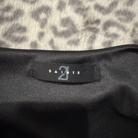 Saints black long sleeve rutched top. - Picture 3 of 3